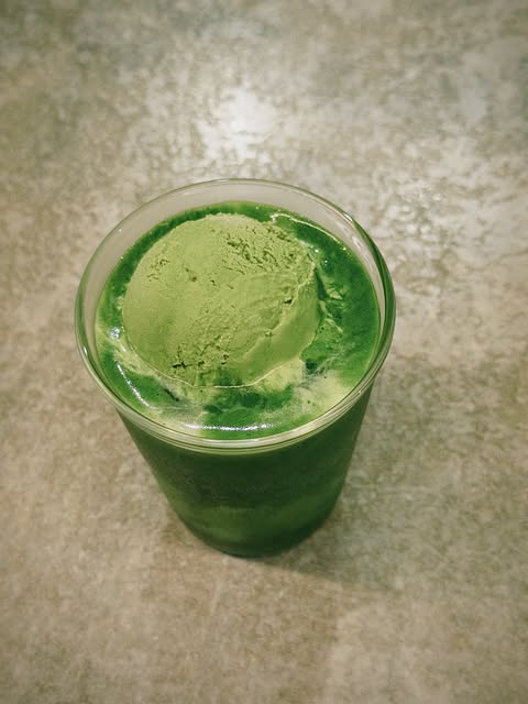 宇作茶屋官方分享的抹茶飲與抹茶冰淇淋